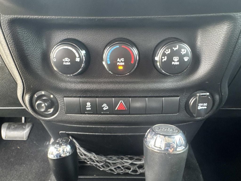 2012 Jeep Wrangler Unlimited Sport