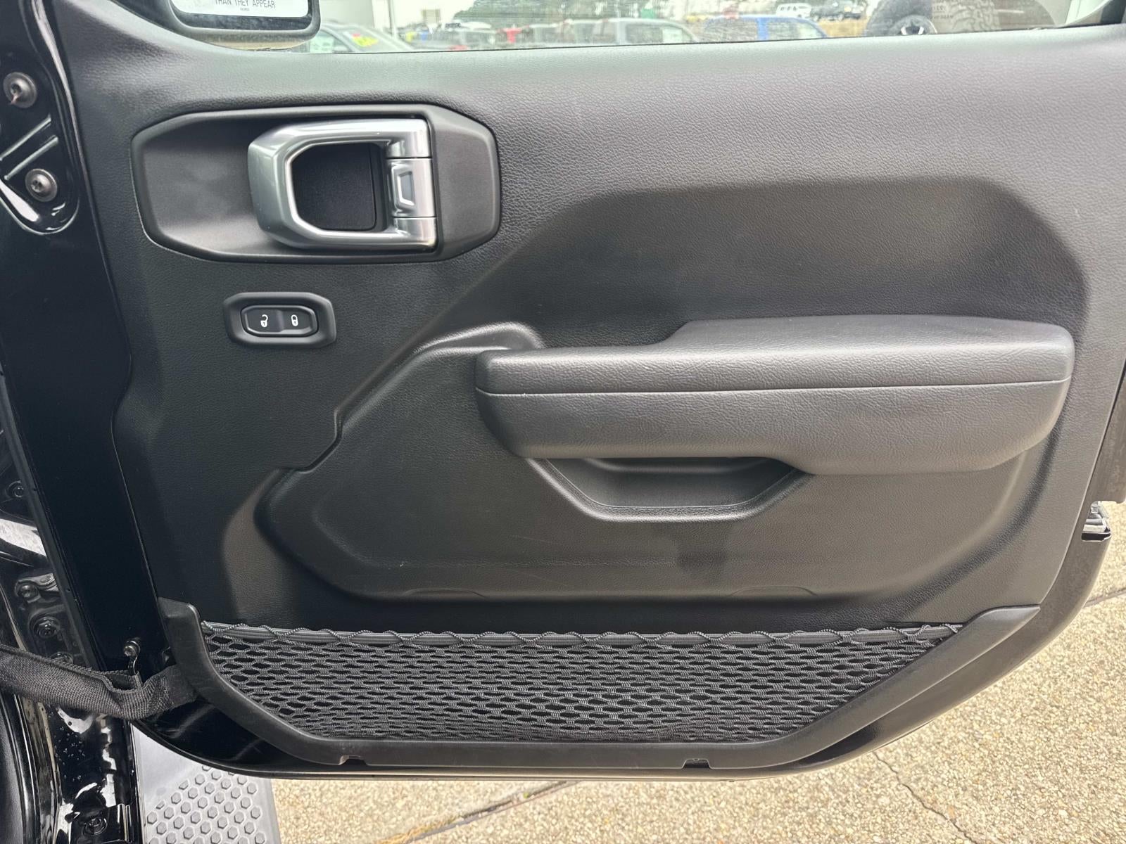 2022 Jeep Wrangler Sport S 4x4