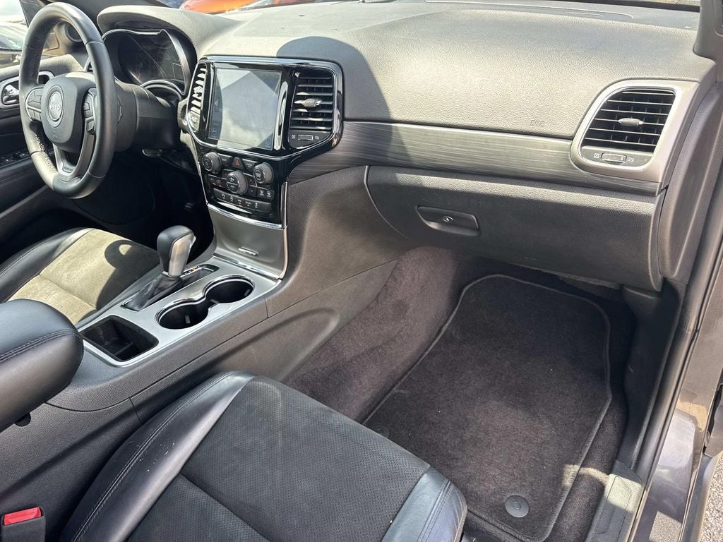 2019 Jeep Grand Cherokee Laredo E 4x2
