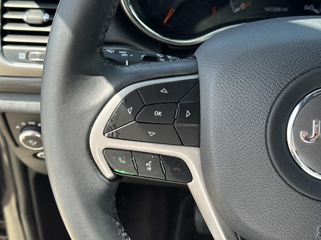 2019 Jeep Grand Cherokee Laredo E 4x2