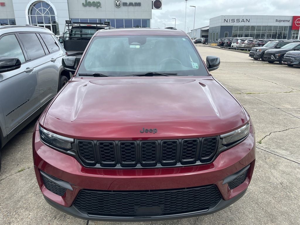 2023 Jeep Grand Cherokee Altitude 4x2