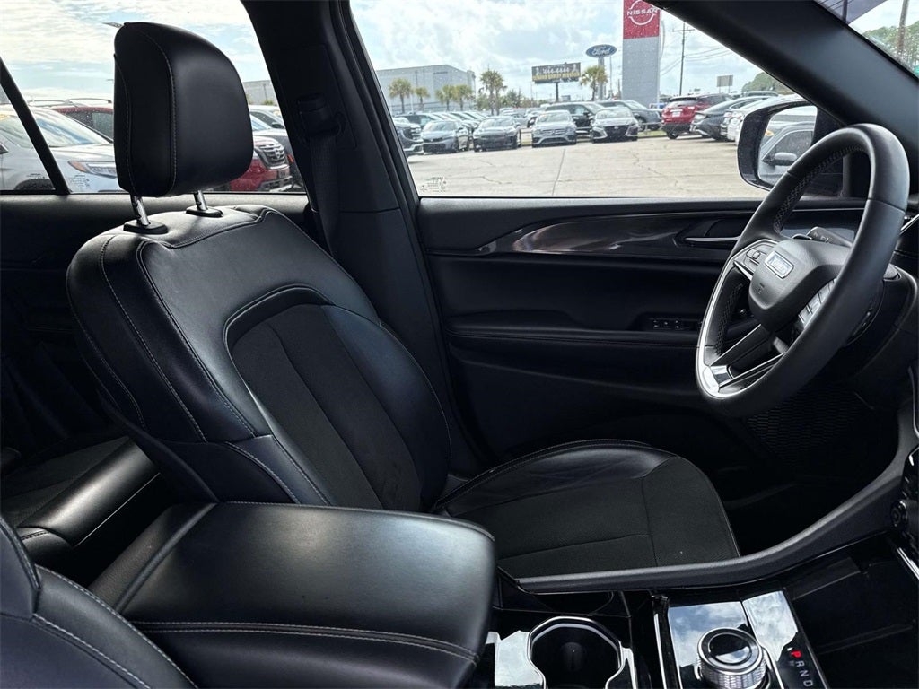 2023 Jeep Grand Cherokee Altitude 4x4