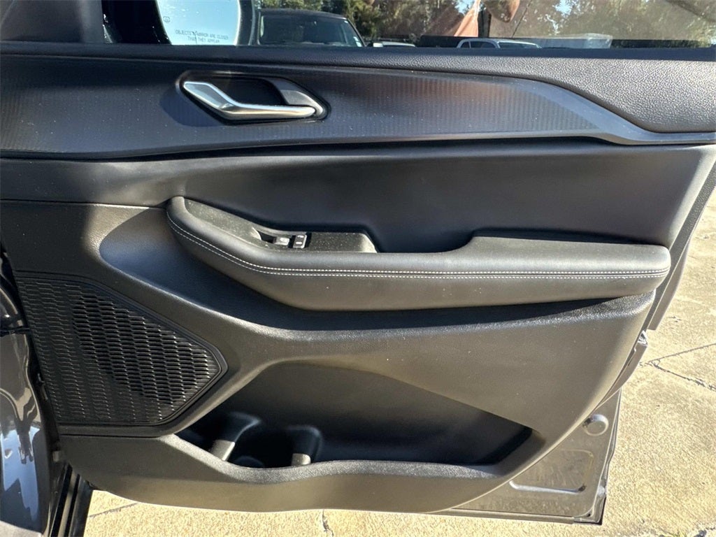 2025 Jeep Grand Cherokee L Altitude X 4x2