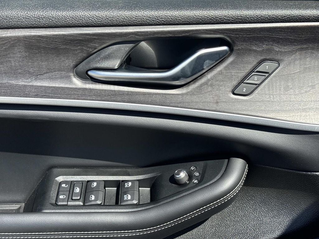 2025 Jeep Grand Cherokee L Limited 4x2