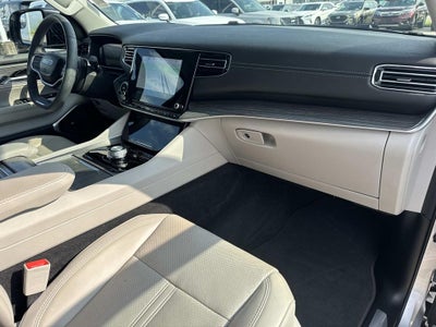 2023 Jeep Wagoneer Series II