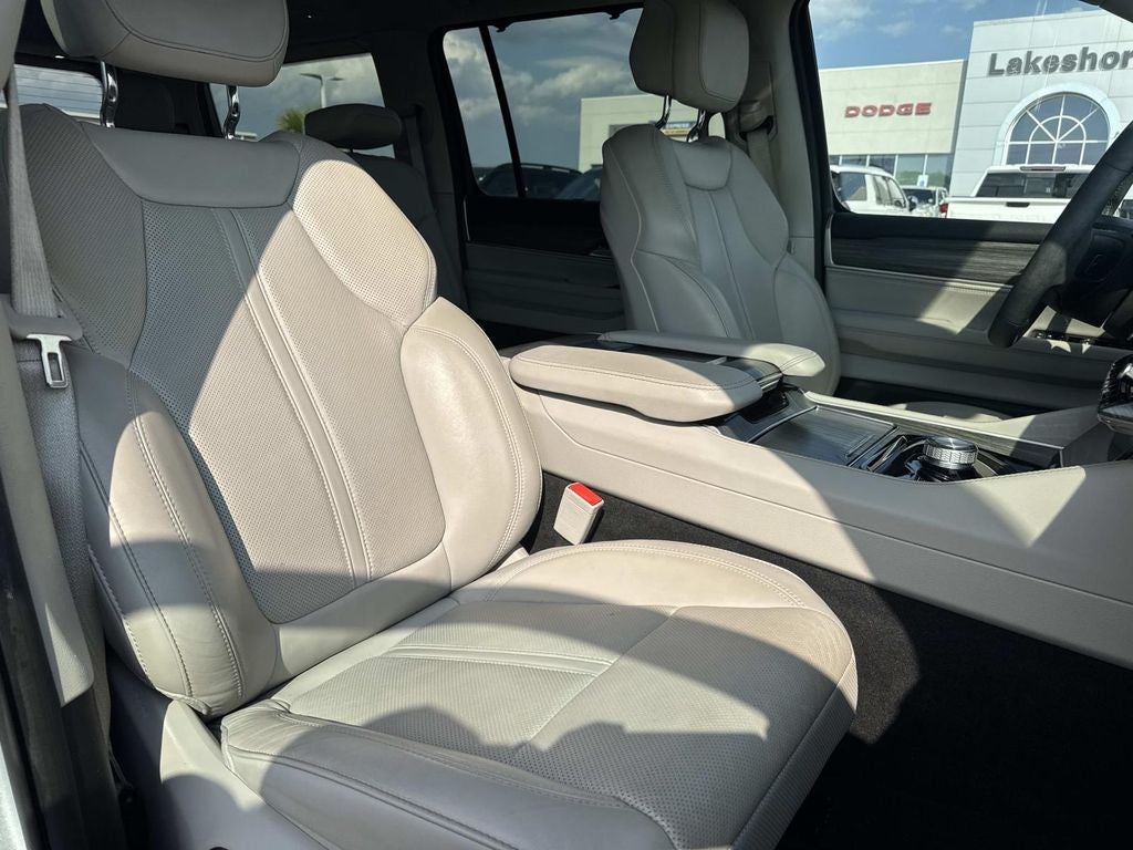 2023 Jeep Wagoneer Series II
