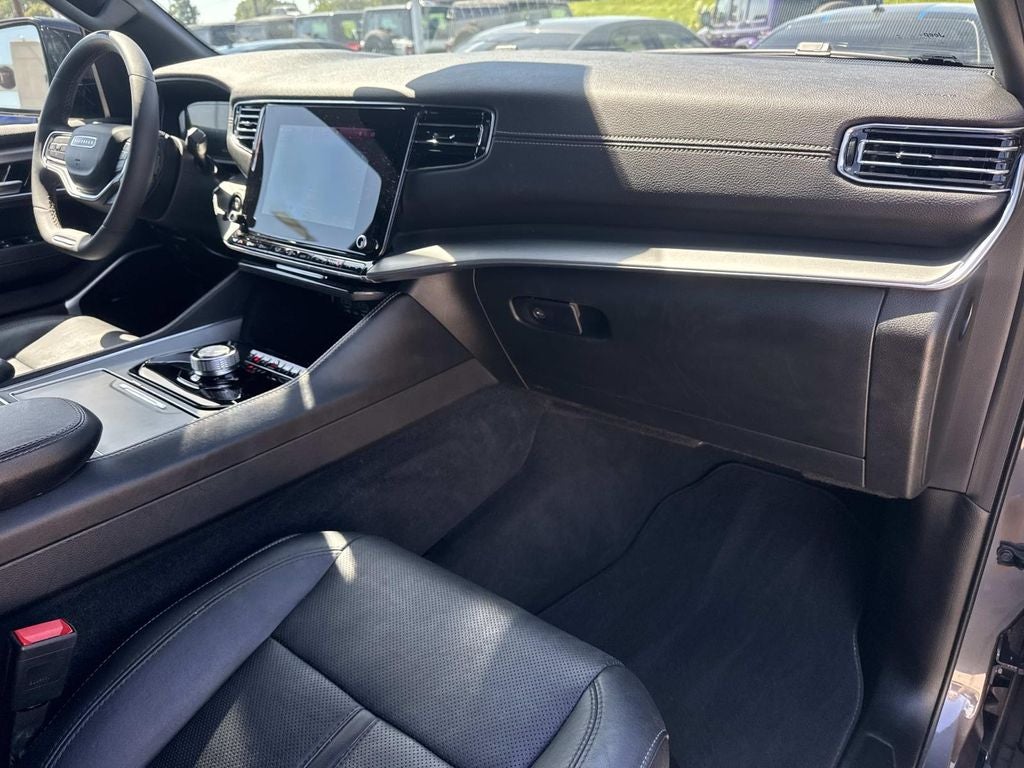 2023 Jeep Wagoneer Series II