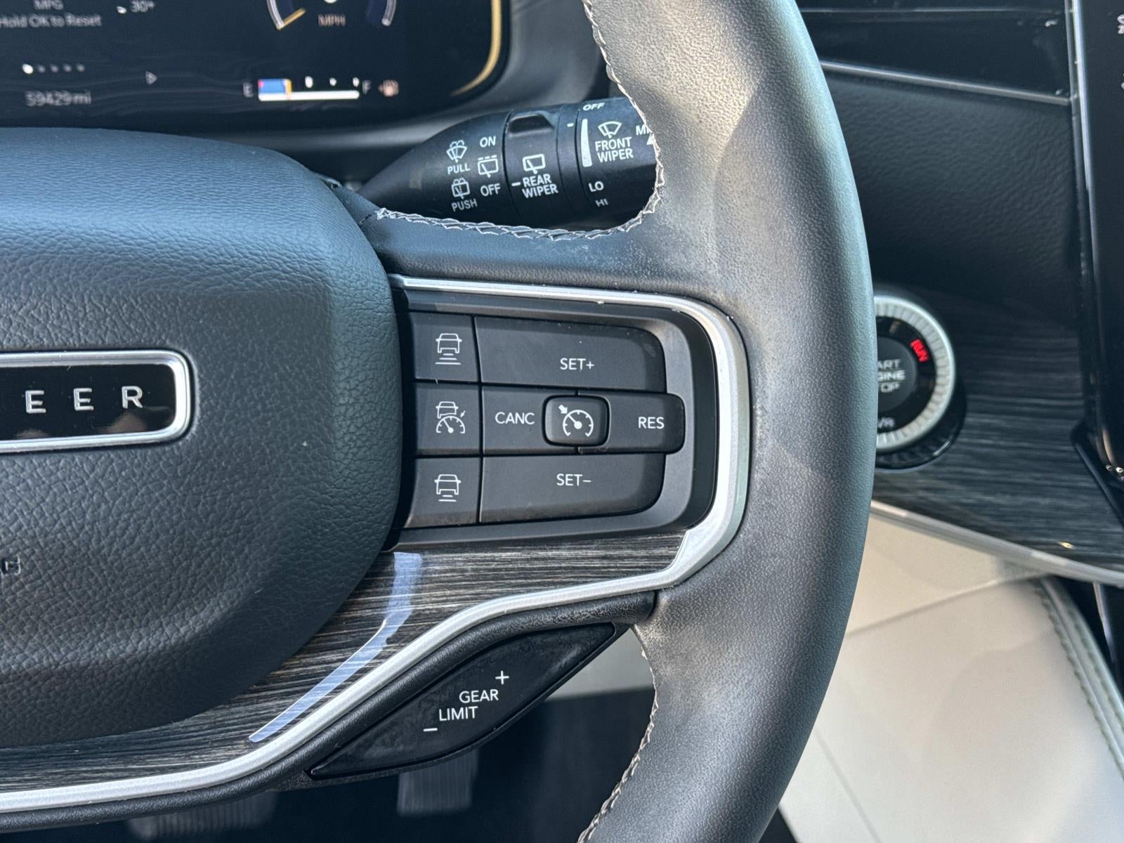 2022 Jeep Wagoneer Series III 4x2