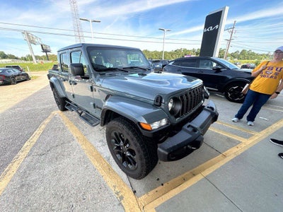 2025 Jeep Gladiator Nighthawk