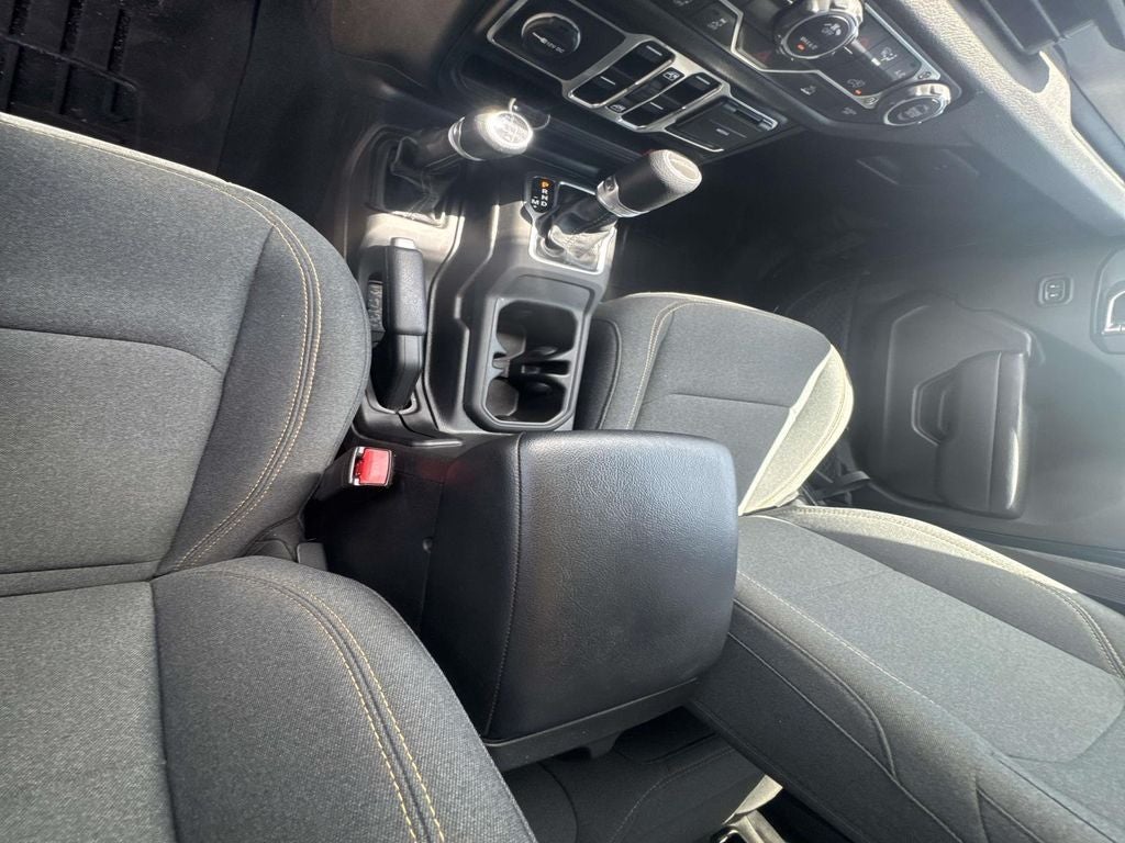 2025 Jeep Gladiator Nighthawk