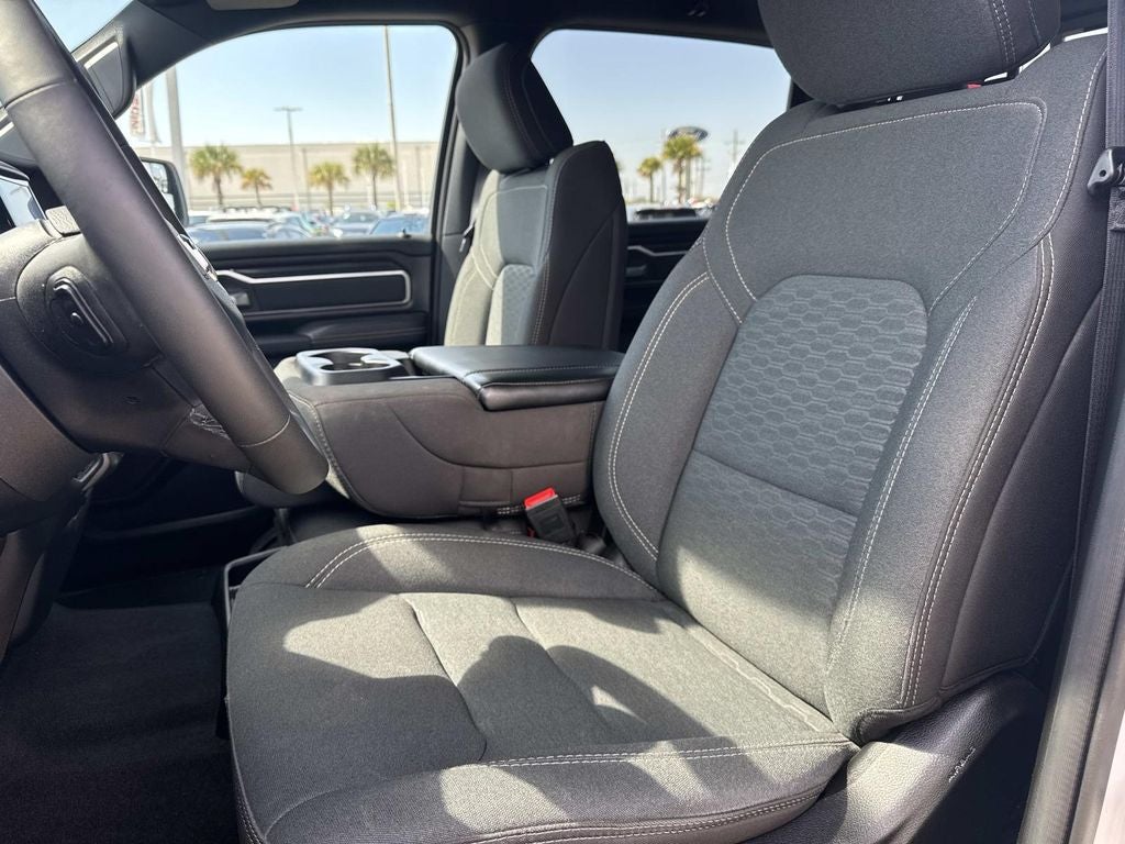2025 RAM 1500 Big Horn Crew Cab 4x4 5'7' Box
