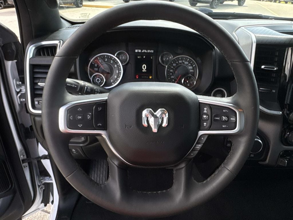 2025 RAM 1500 Big Horn Crew Cab 4x4 5'7' Box