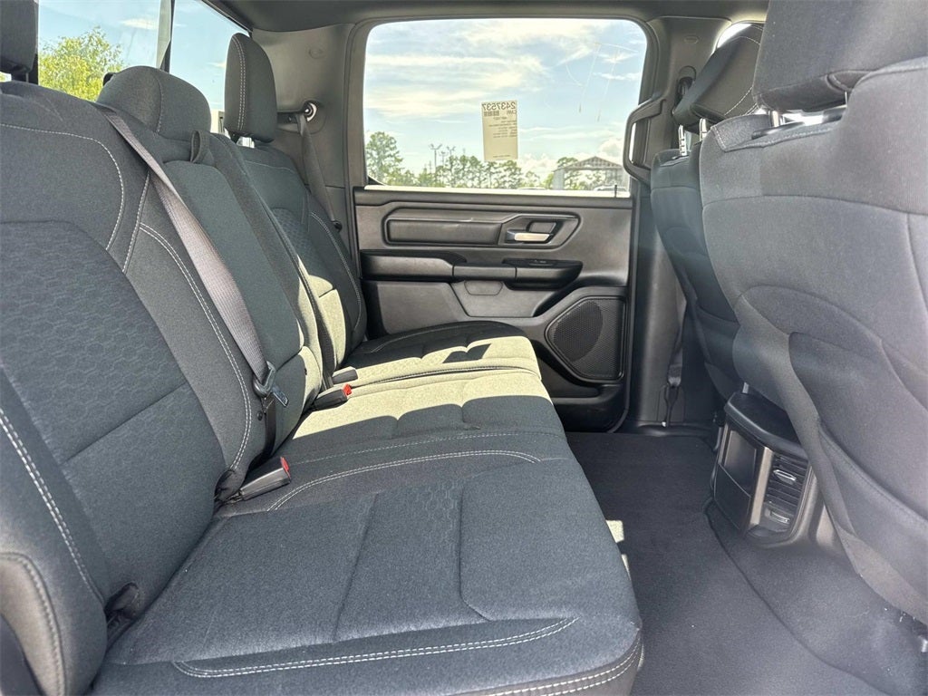 2025 RAM 1500 Tradesman Crew Cab 4x4 5'7' Box