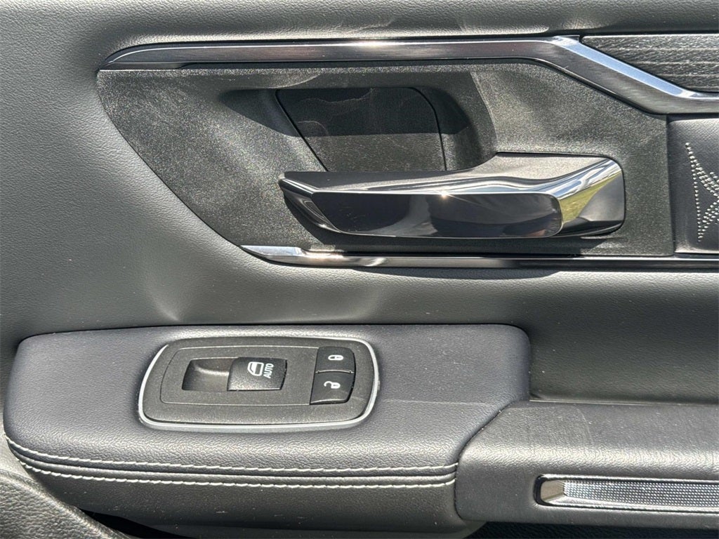 2024 RAM 1500 Limited Crew Cab 4x4 5'7' Box