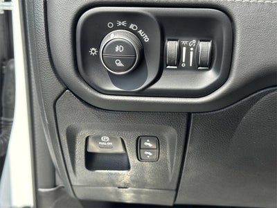 2024 RAM 1500 Limited Crew Cab 4x4 5'7' Box