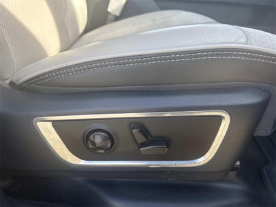 2022 RAM 1500 Limited Crew Cab 4x4 5'7' Box