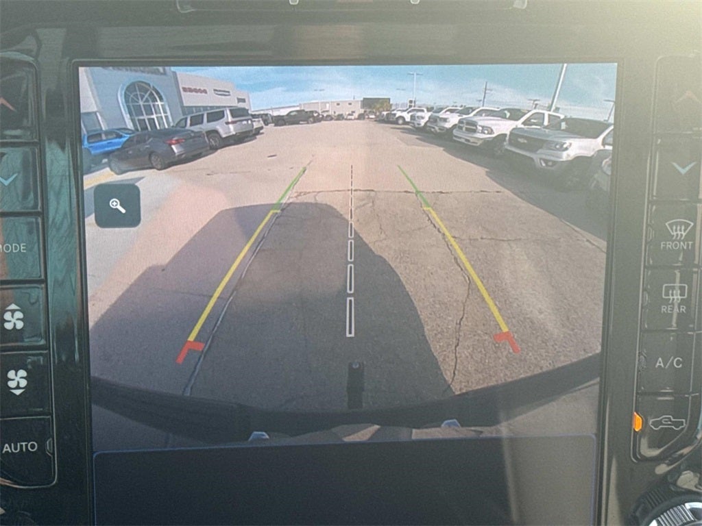 2022 RAM 1500 Limited Crew Cab 4x4 5'7' Box