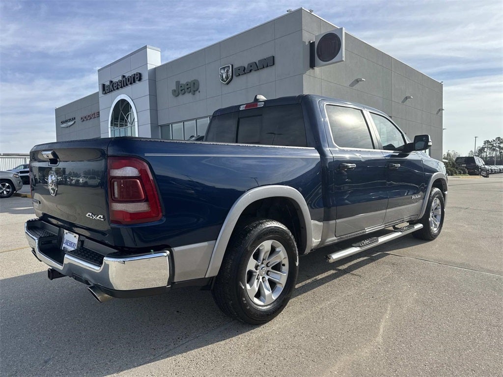 2020 RAM 1500 Laramie Crew Cab 4x4 5'7' Box