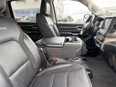 2022 RAM 1500 Laramie Crew Cab 4x4 5'7' Box