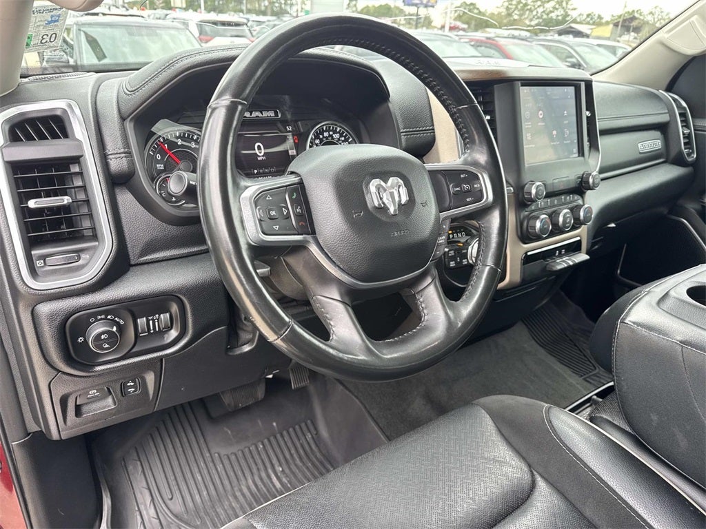 2022 RAM 1500 Laramie Crew Cab 4x4 5'7' Box