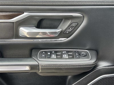 2022 RAM 1500 Laramie Crew Cab 4x4 5'7' Box