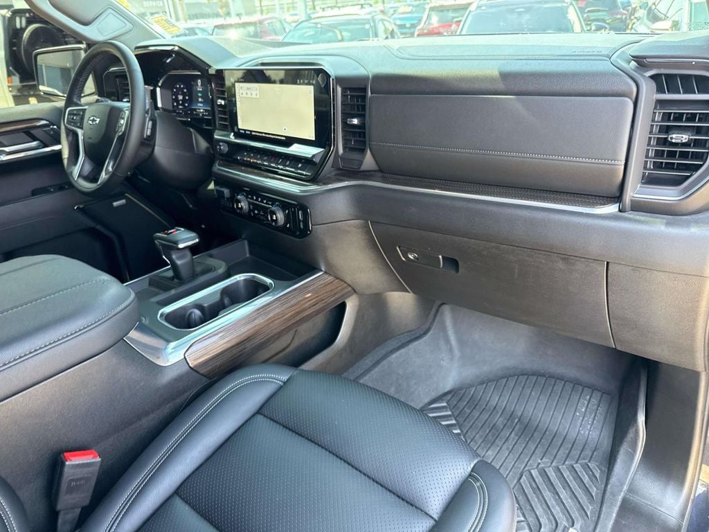 2024 Chevrolet Silverado 1500 4WD Crew Cab Short Bed RST