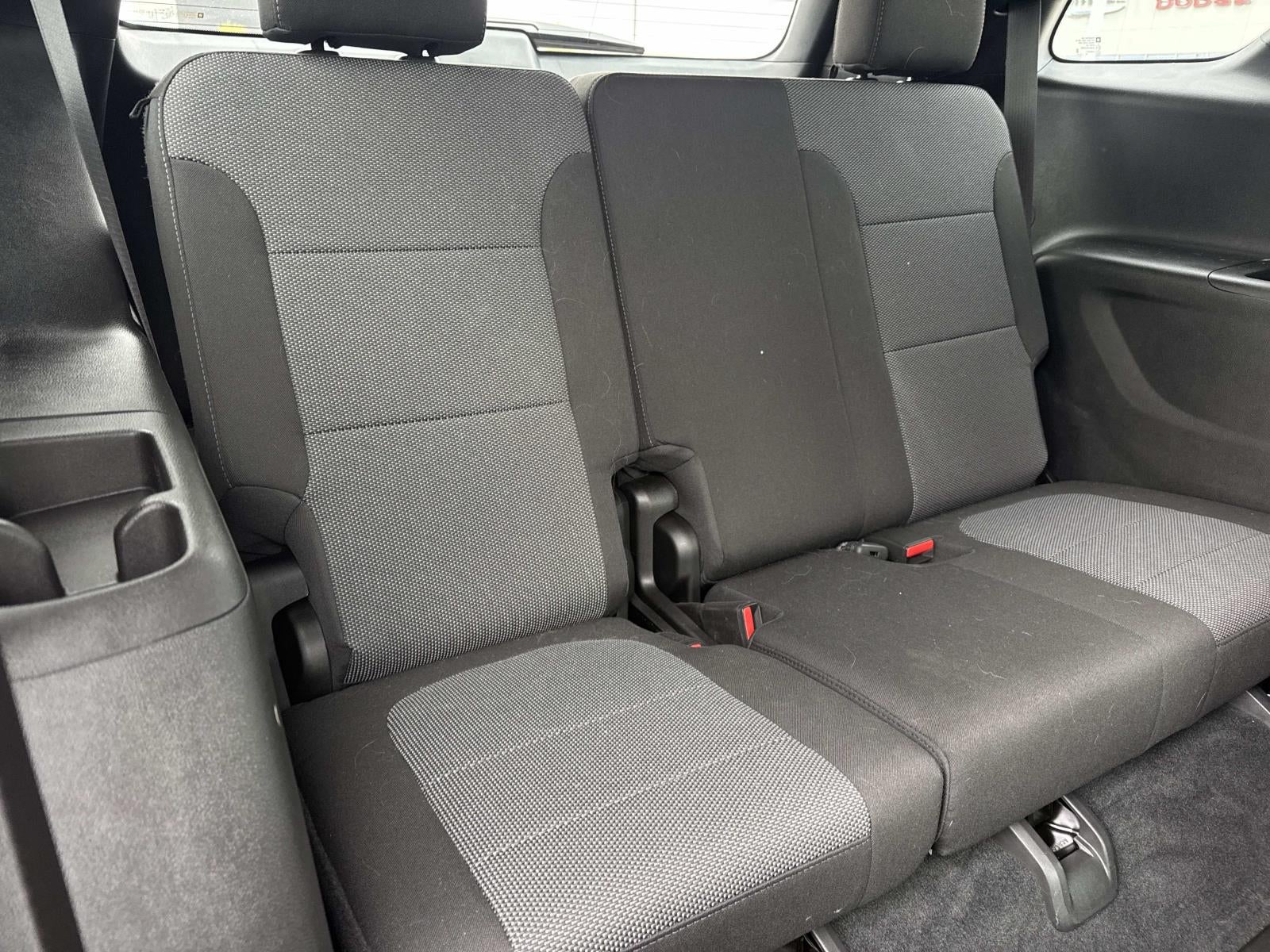 2023 Chevrolet Traverse FWD LT Cloth