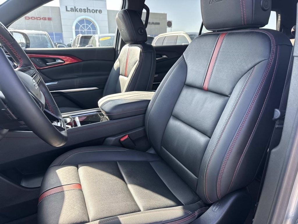 2024 Chevrolet Traverse FWD RS