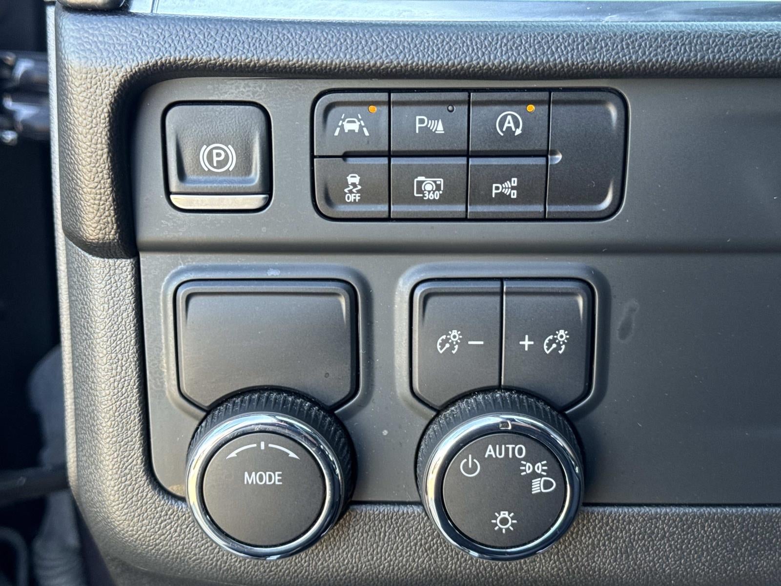 2025 Chevrolet Tahoe 2WD LT