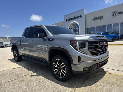 2023 GMC Sierra 1500 4WD Crew Cab Short Box AT4