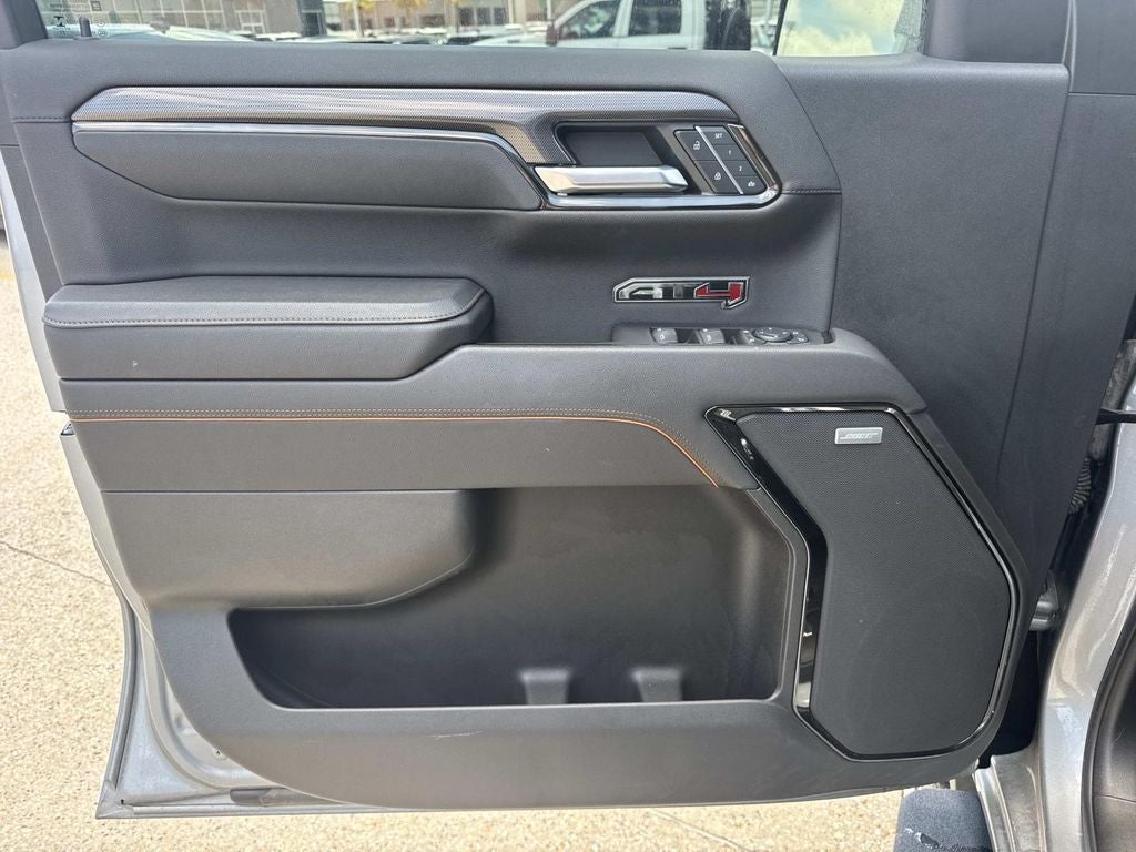 2023 GMC Sierra 1500 4WD Crew Cab Short Box AT4