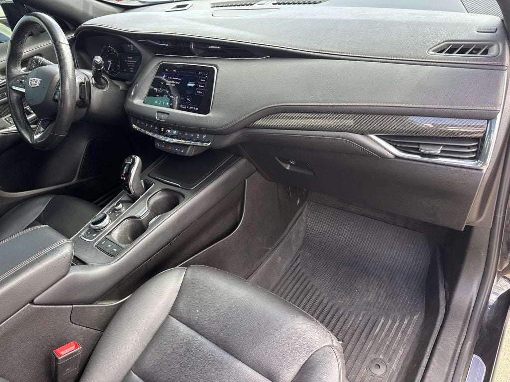 2023 Cadillac XT4 FWD Sport