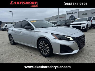 2024 Nissan Altima SV FWD