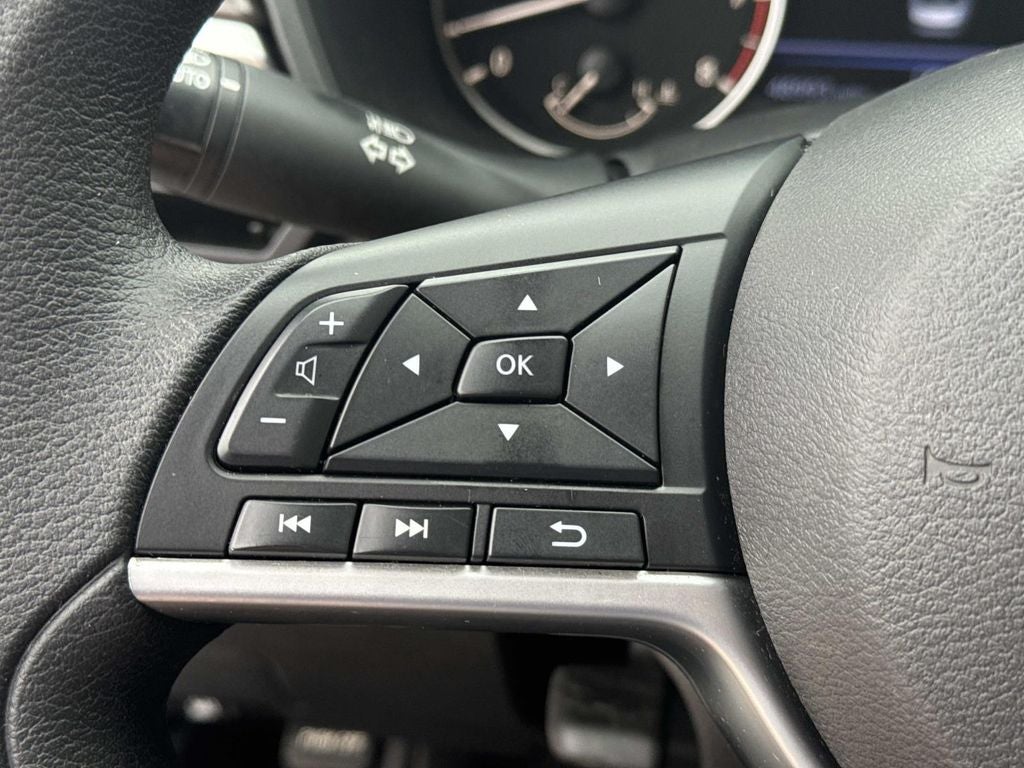 2024 Nissan Altima SV FWD