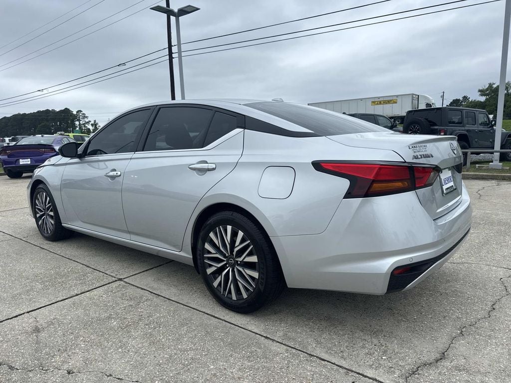 2024 Nissan Altima SV FWD
