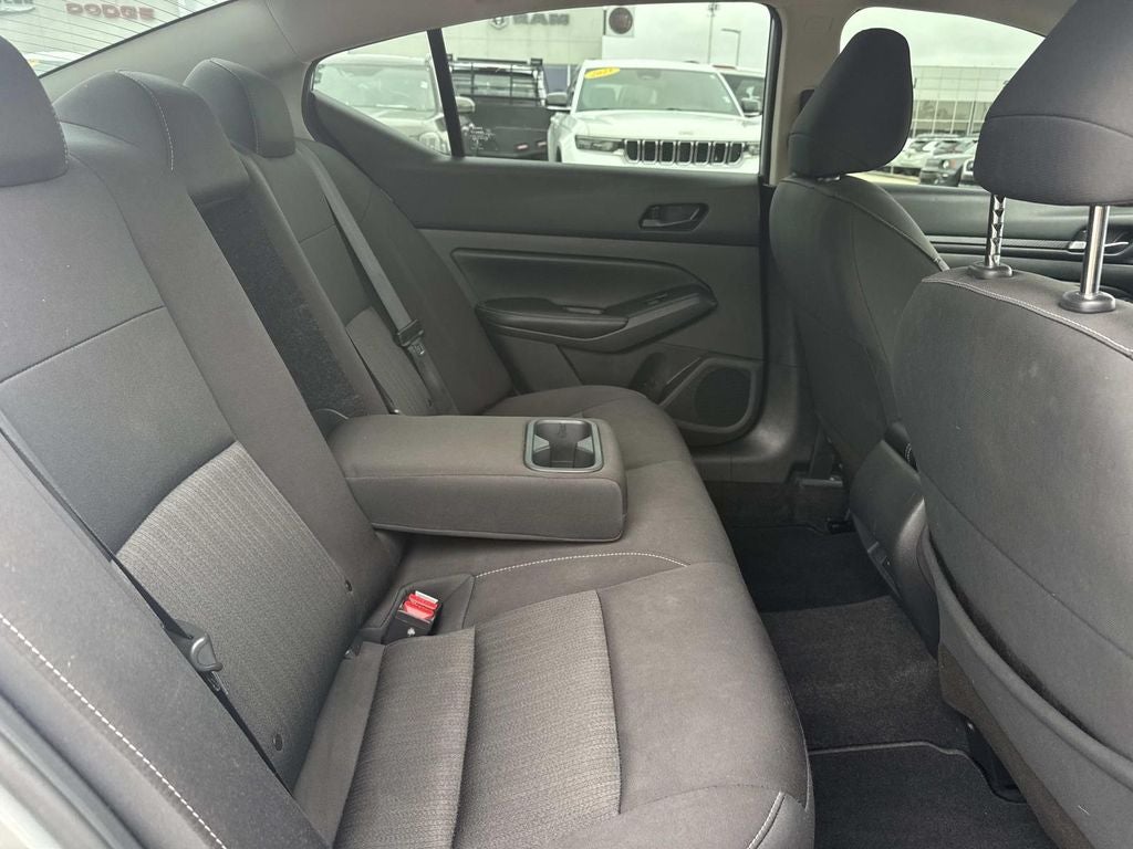 2024 Nissan Altima SV FWD