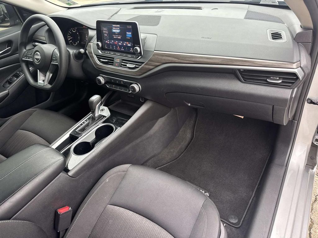 2024 Nissan Altima SV FWD