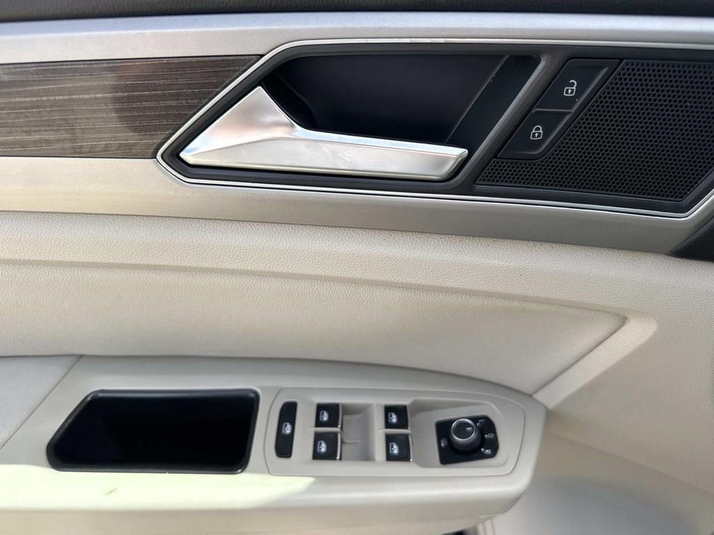 2019 Volkswagen Atlas 3.6L V6 SE w/Technology
