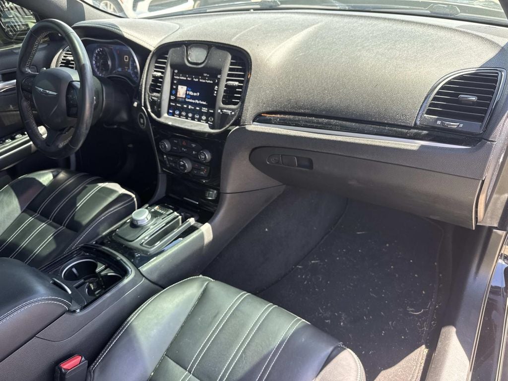 2022 Chrysler 300 S
