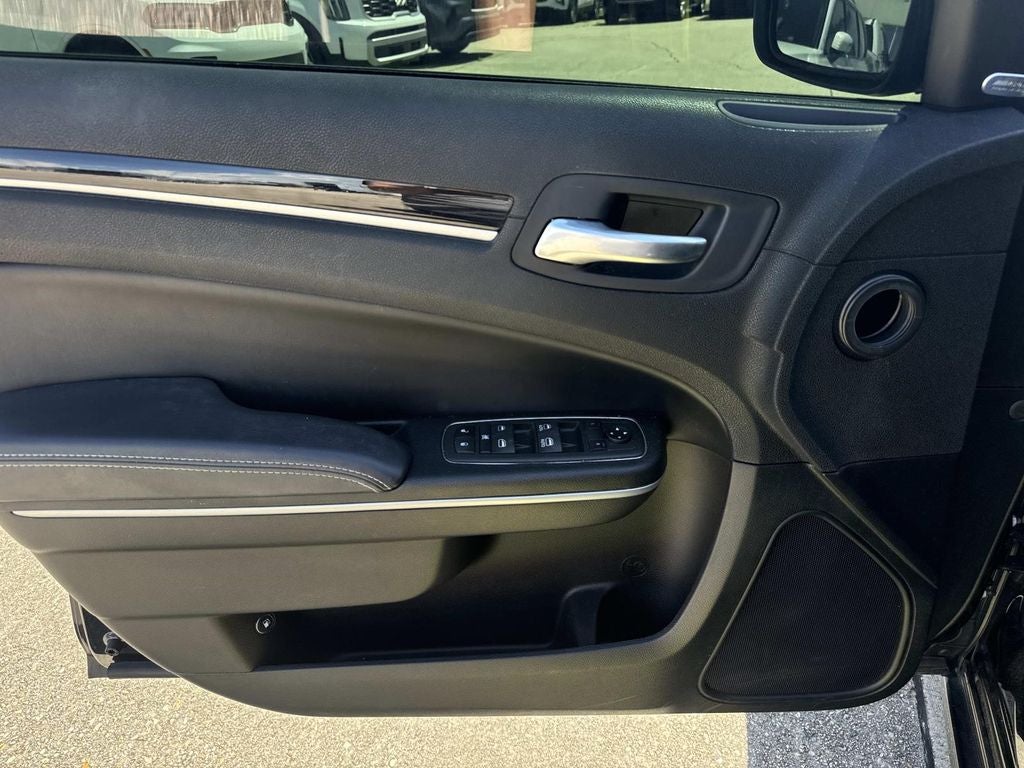 2022 Chrysler 300 S