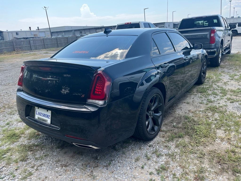 2022 Chrysler 300 S