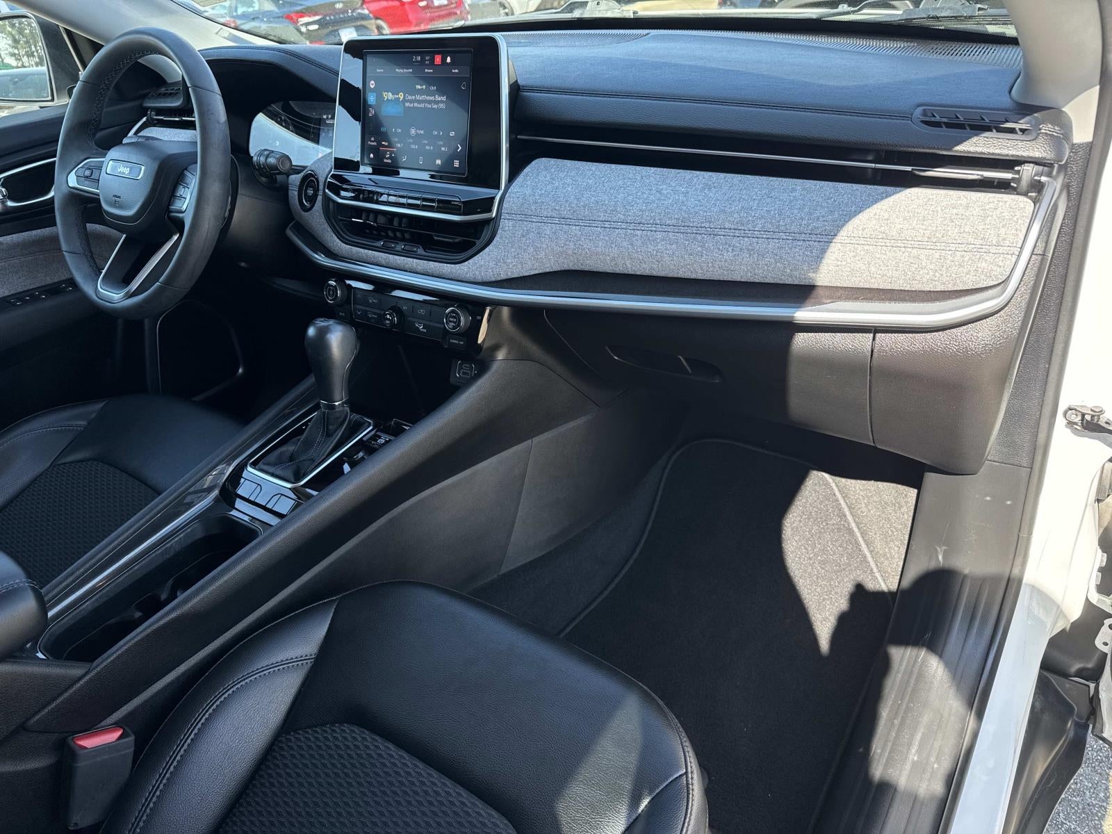 2022 Jeep Compass Latitude FWD