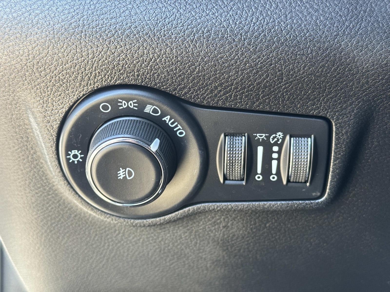 2022 Jeep Compass Latitude FWD