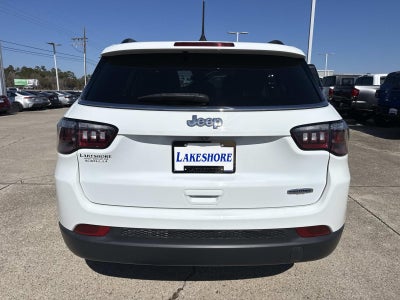 2022 Jeep Compass Latitude FWD