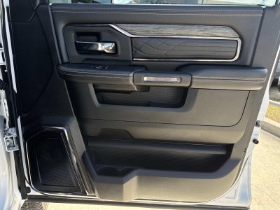 2025 RAM Ram 3500 Limited Mega Cab 4x4 6'4' Box