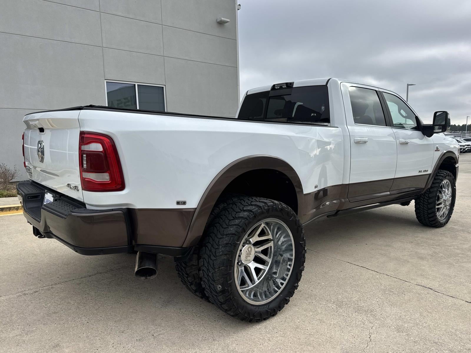 2024 RAM Ram 3500 Limited Longhorn Crew Cab 4x4 8' Box