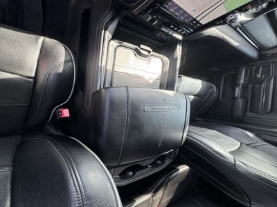 2022 RAM Ram 3500 Limited Crew Cab 4x4 8' Box