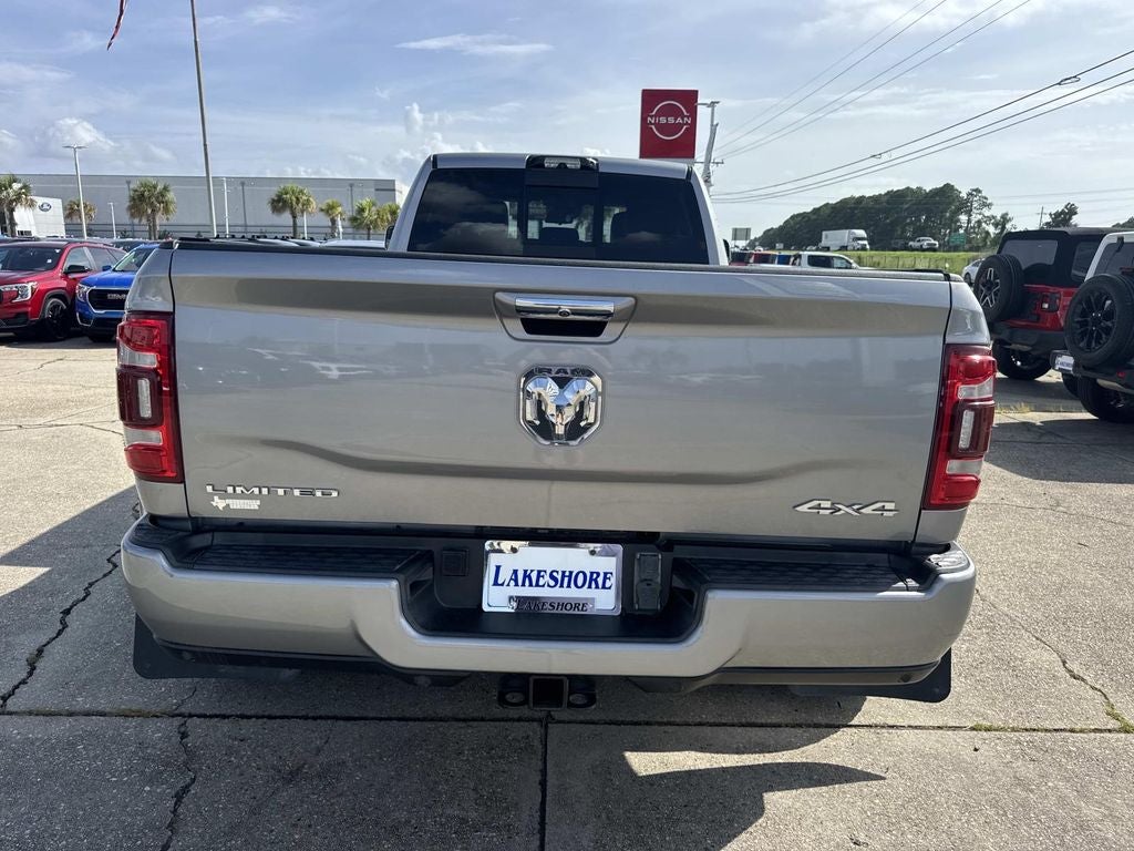 2022 RAM Ram 3500 Limited Crew Cab 4x4 8' Box