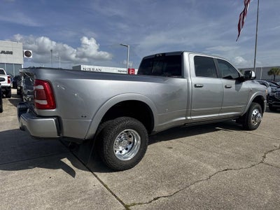 2022 RAM Ram 3500 Limited Crew Cab 4x4 8' Box