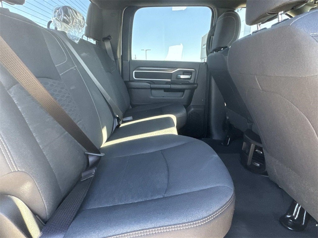 2025 RAM Ram 2500 Big Horn Crew Cab 4x4 6'4' Box